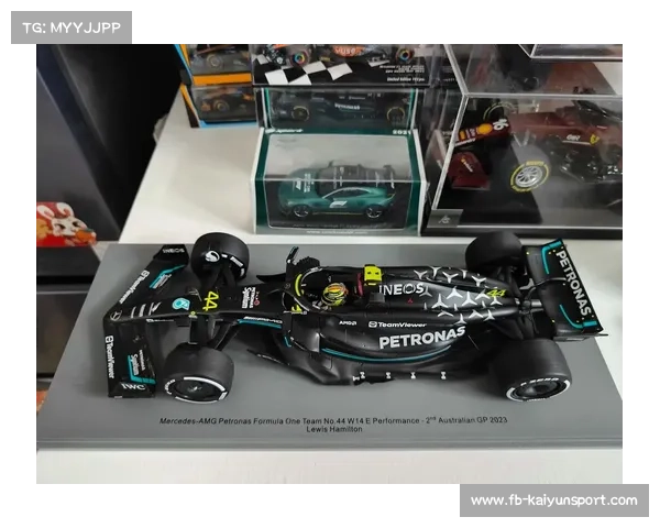 梅赛德斯W14赛车设计哲学转变，侧箱概念全面革新