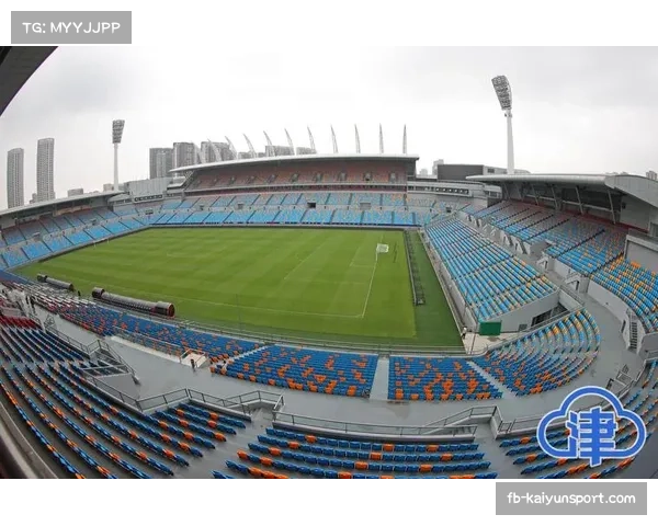 重庆龙兴足球场上座率创新高，西南地区足球热情高涨